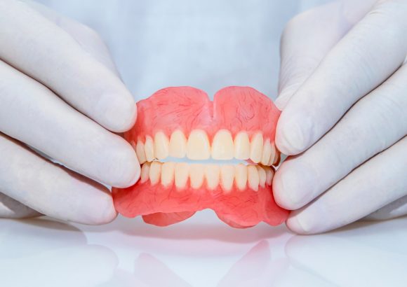 การทำฟันปลอม/ ฟันปลอมแบบถอดได้